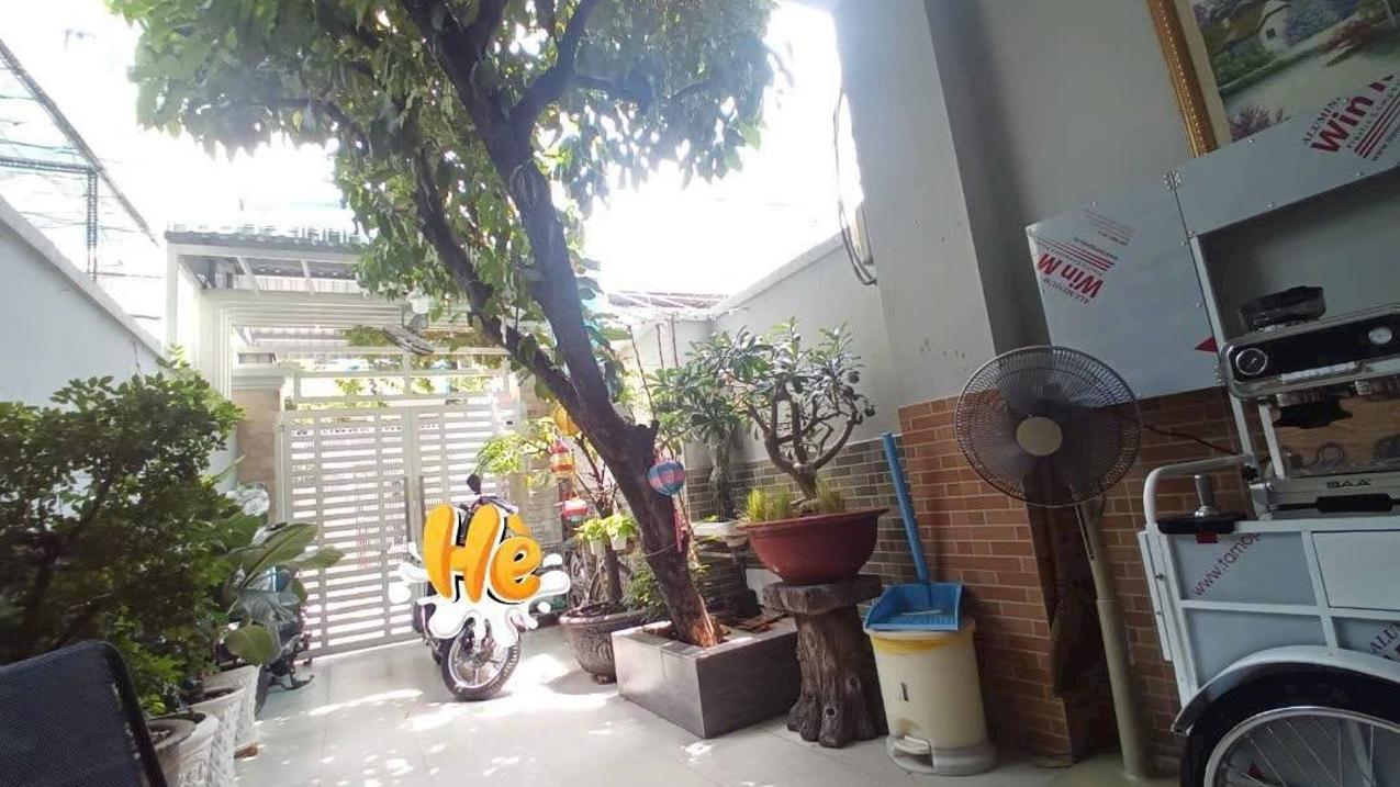 Chính chủ cần bán Quận 4, căn nhà tâm huyết chủ tự xây giá 8 tỷ