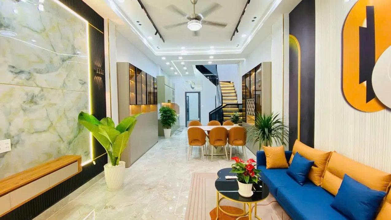 BÁN NHÀ 2 TẦNG, BÌNH TÂN, GẦN TÂN KỲ TÂN QUÝ, DT 4x18, NHỈNH 6 TỶ, HXH