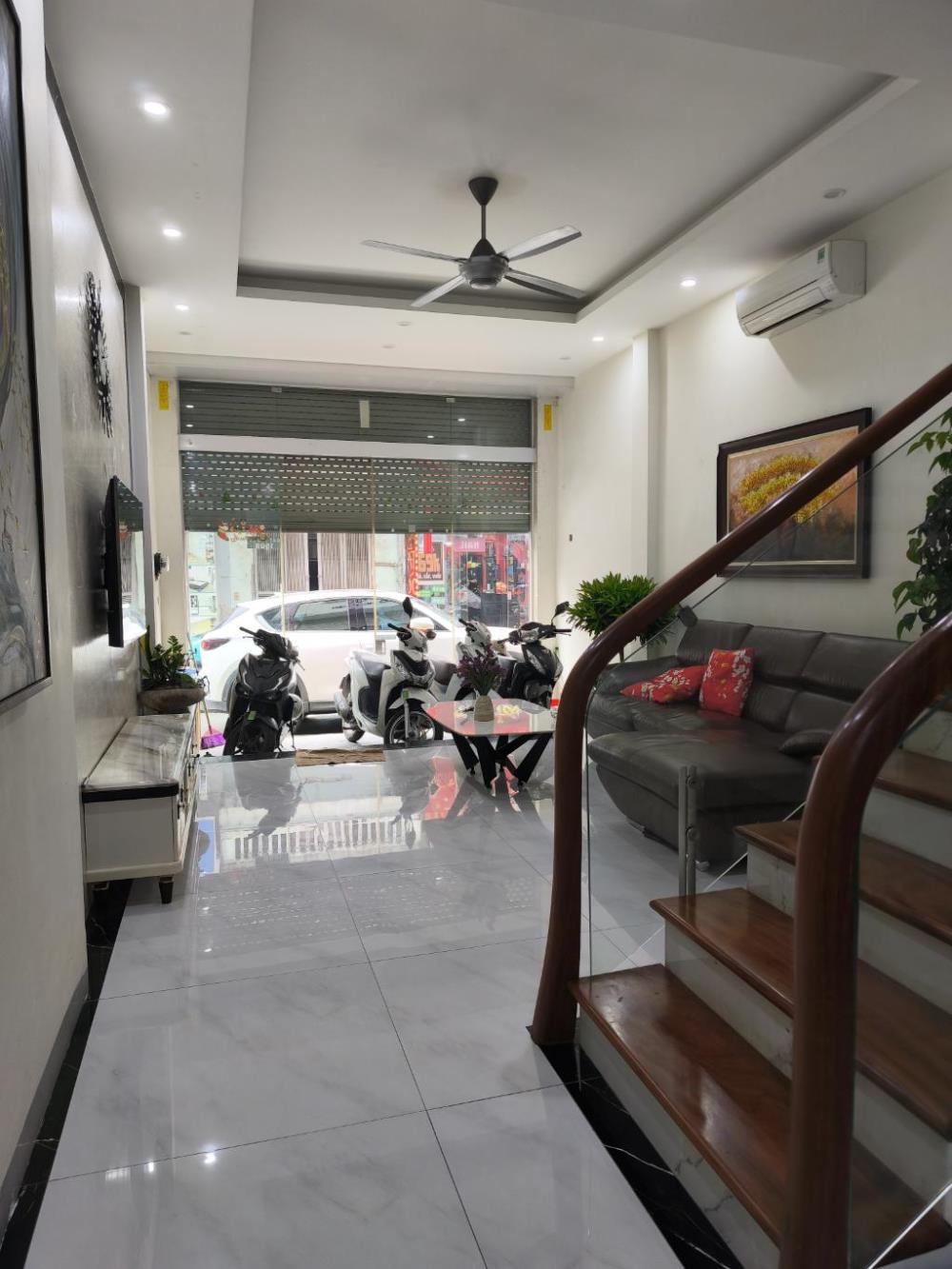 Bán nhà phố Bùi Xương Trạch, Ngã Tư Sở, Thanh Xuân 19 tỷ