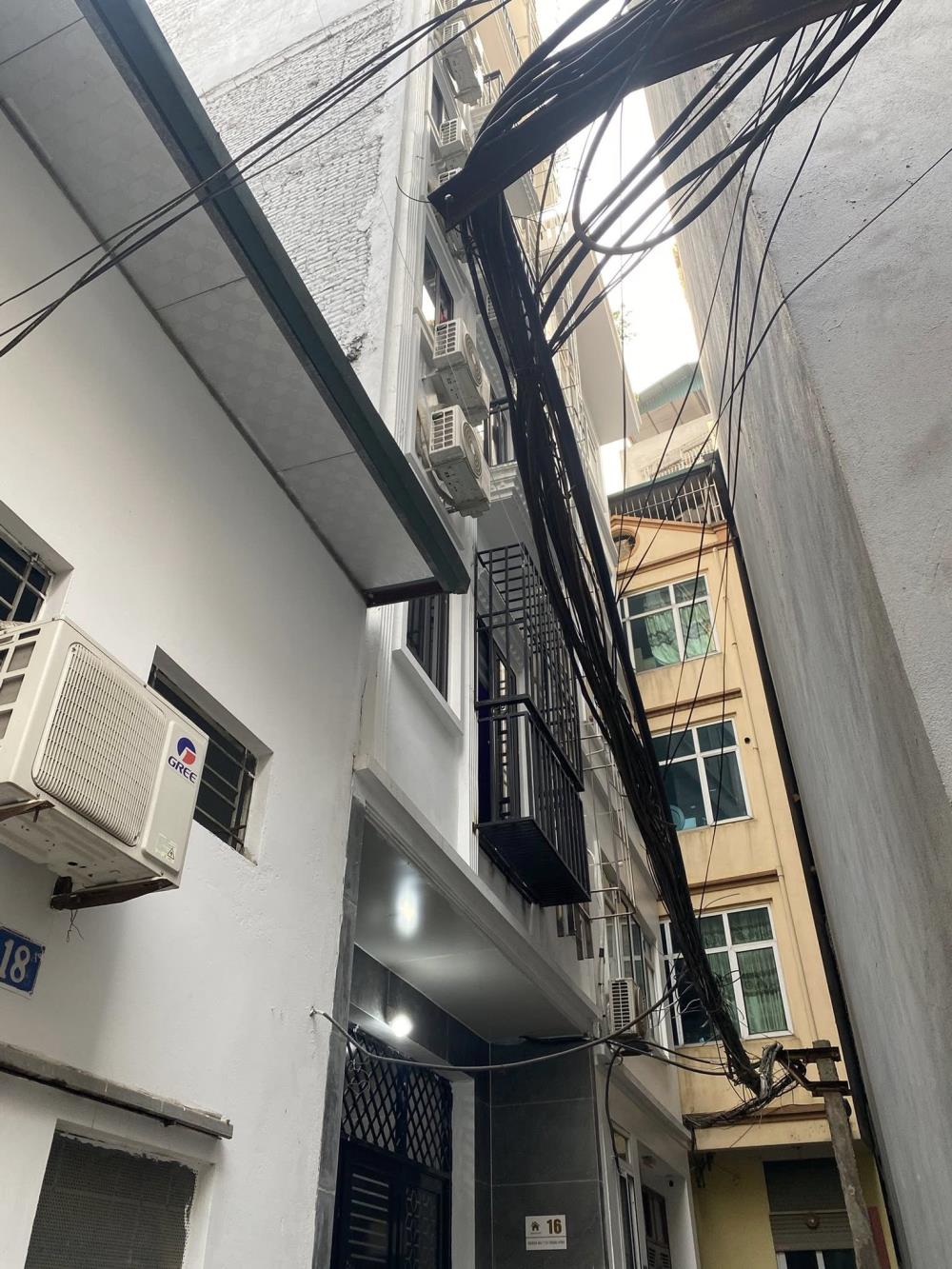 CCMN 9 tầng Trung Kính, Cầu Giấy, 25 căn hộ khép kín, diện tích 104m², giá 29 tỷ