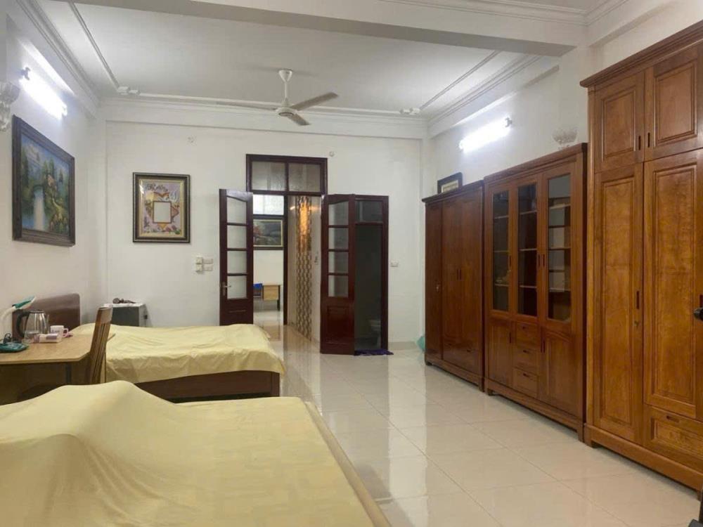 Bán tòa Apartment Nguyễn Công Hoan Hà Nội, diện tích 120m² 7 tầng, cho thuê 130tr/tháng