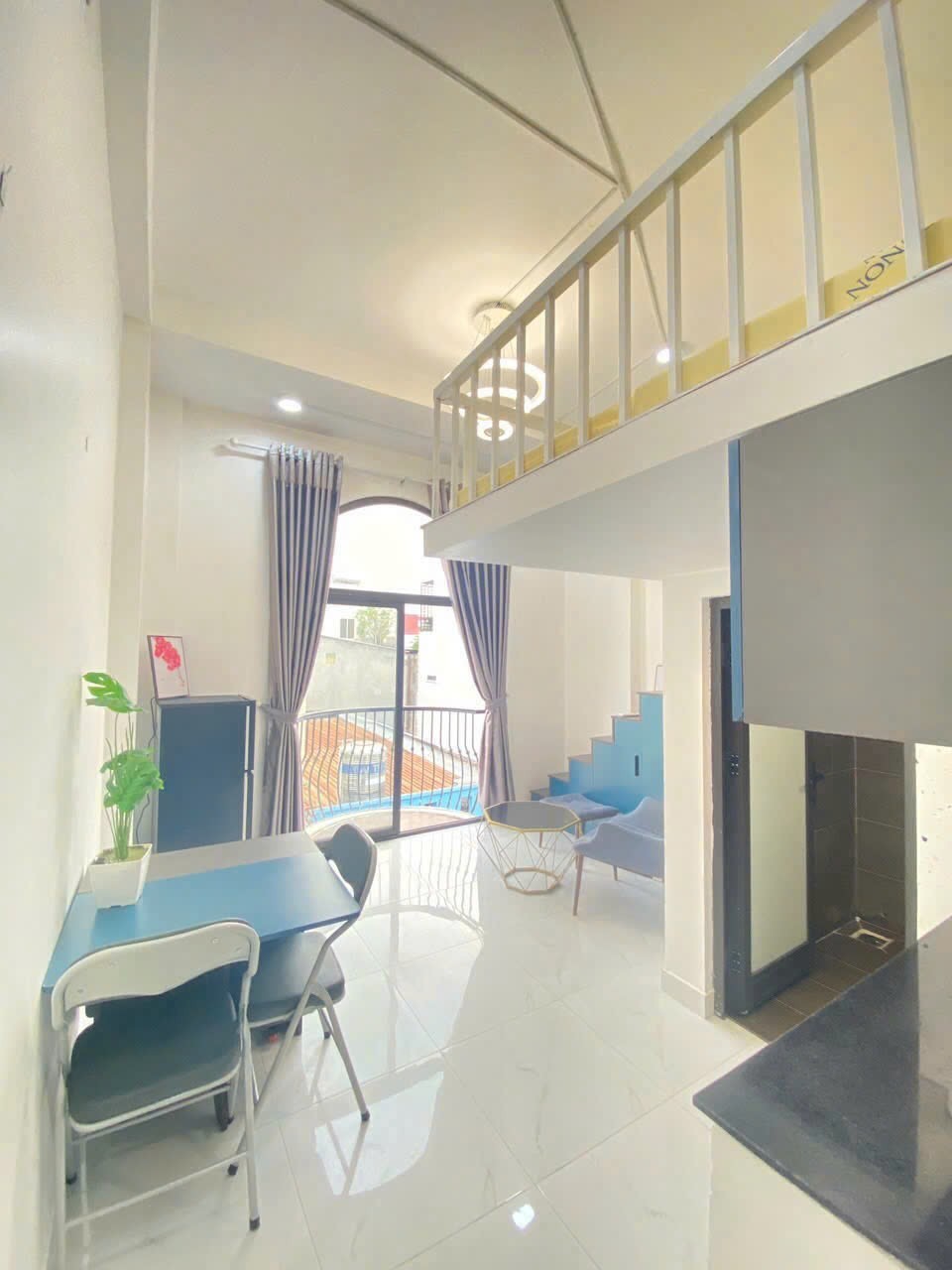 Cho thuê phòng trọ Duplex Nguyễn Bặc P3, Tân Bình, full nội thất, ban công rộng giá chỉ 6 triệu