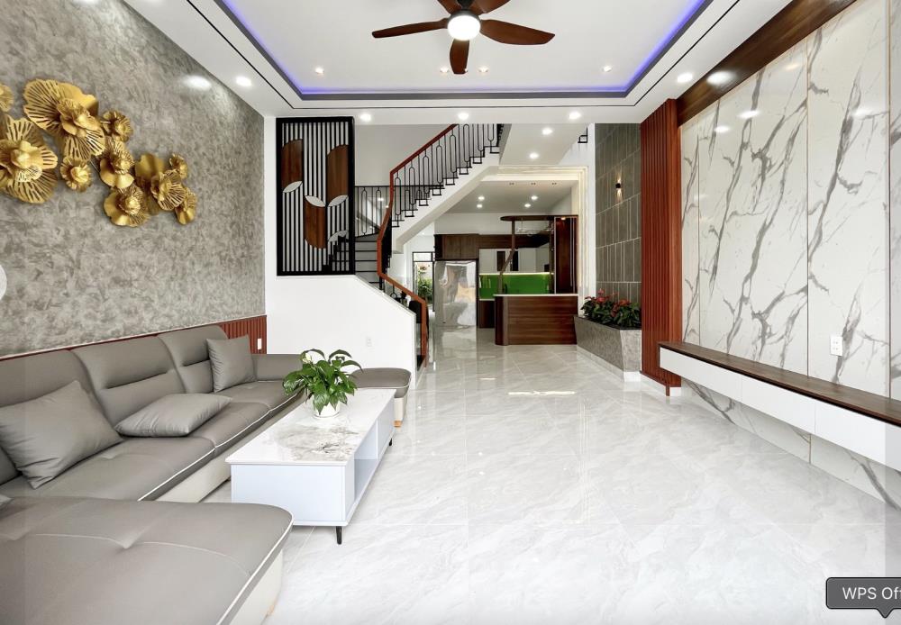 Bán nhà chính chủ Thủ Dầu Một - 1 sẹc Phan Đăng Lưu, full tiện ích, Giá chỉ 1.9 tỷ