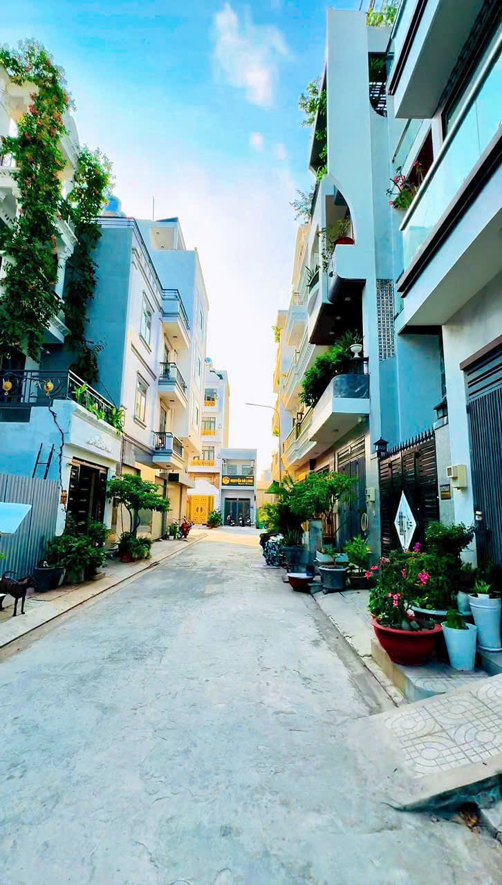 Sang gấp 2 lô đất Hương Lộ 2, Mã Lò, quận Bình Tân, full thổ cư, hạ tầng đẹp