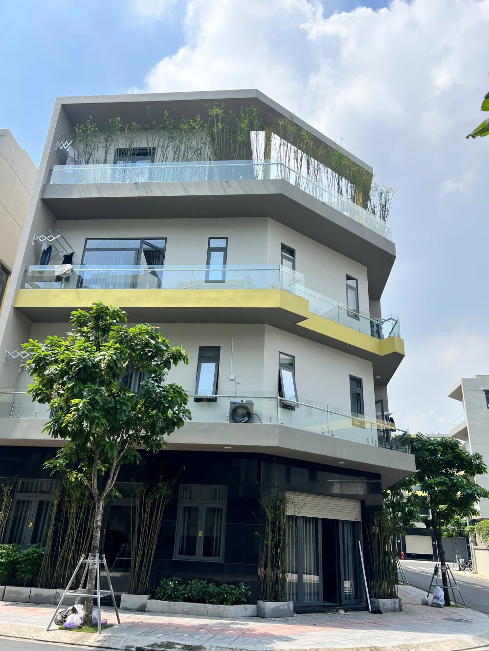 Nhà phố Bcons Đông Hòa Dĩ An, DT 90m² (DTSD 237m²), trệt 2 lầu sân thượng, giá 6 tỷ
