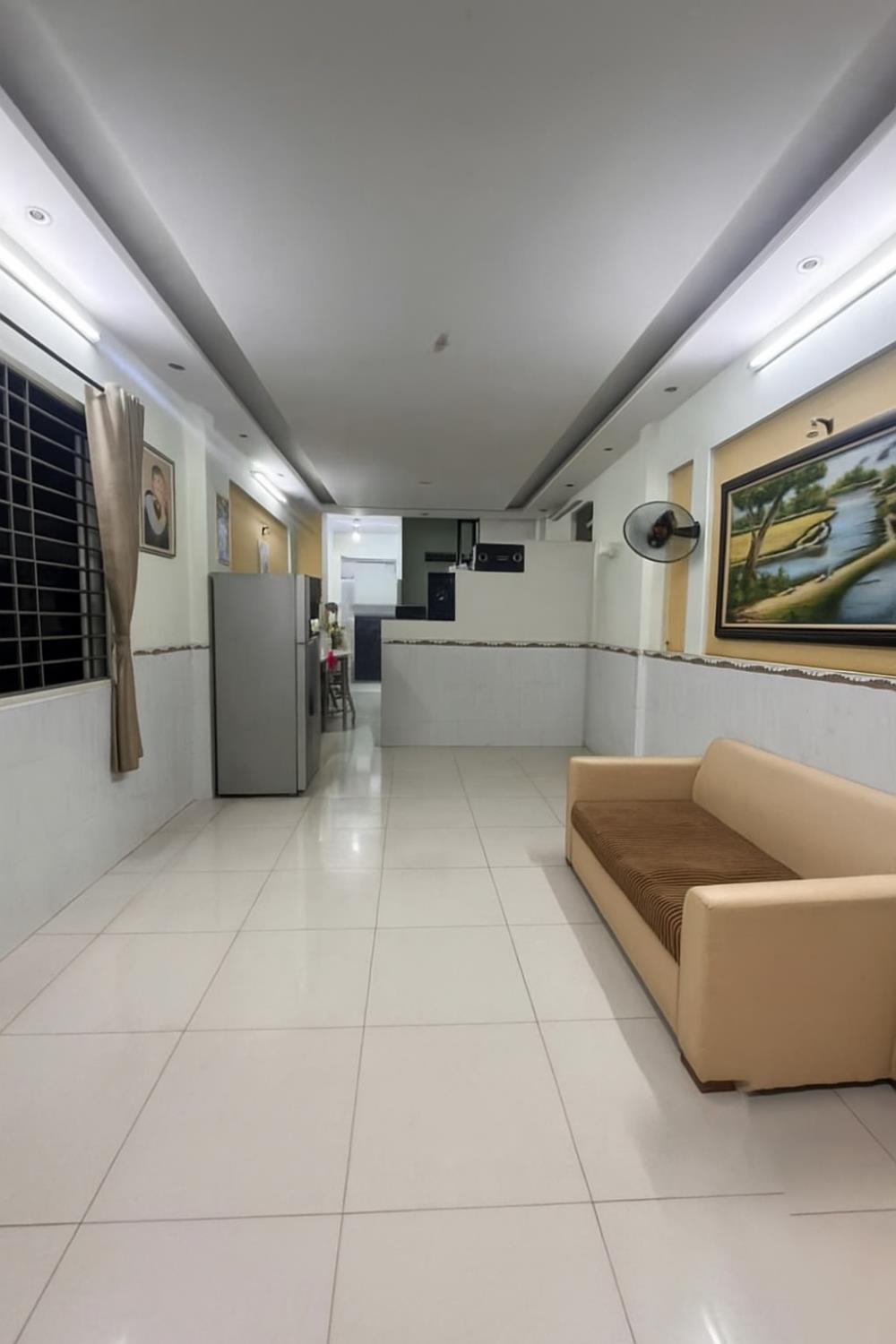 Bán gấp nhà hẻm ô tô Vườn Lài Tân Phú, diện tích 90m², sổ hồng sẵn, giá tốt