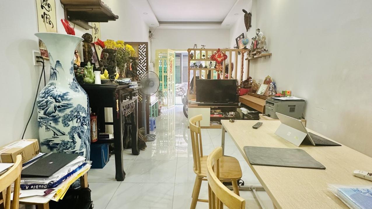 Bán nhà 4 tầng đường Cao Thắng, Quận 10 giá chỉ nhỉnh 12 tỷ