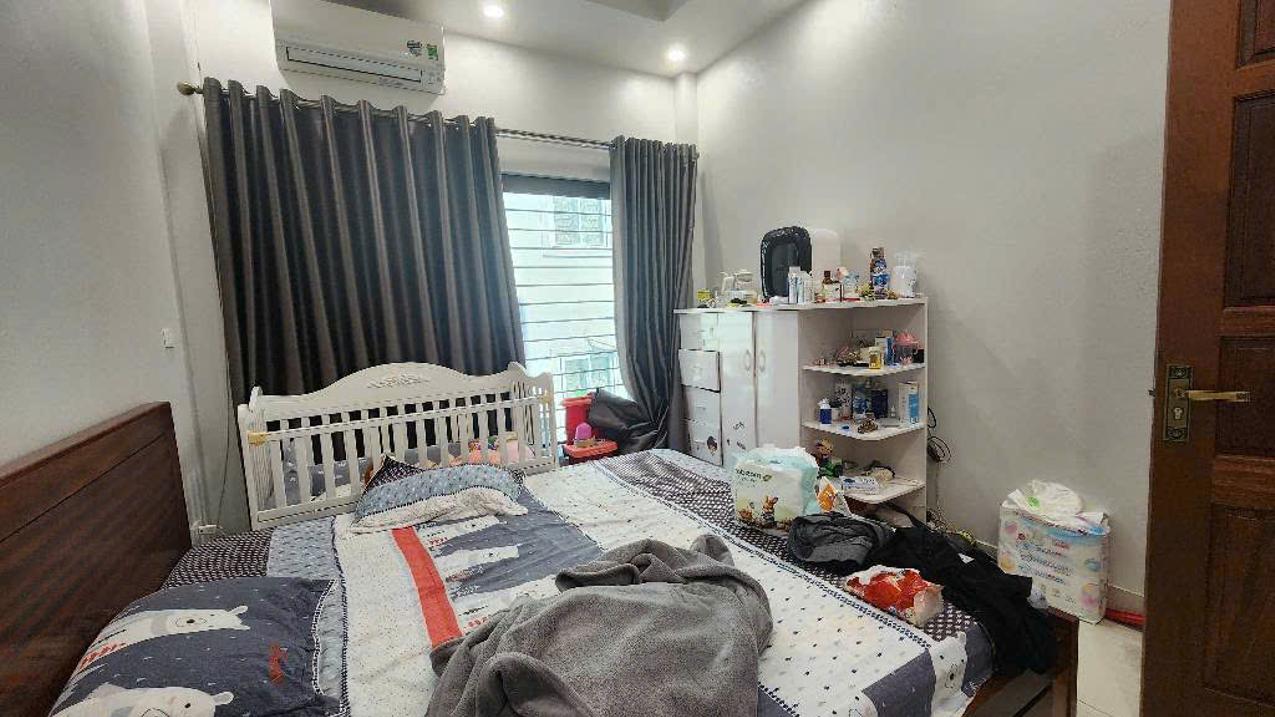 Bán nhà 6 tầng phố Đặng Thai Mai, Tây Hồ, ngõ ô tô, khu vực dân trí cao, 33m, 8.35 tỷ