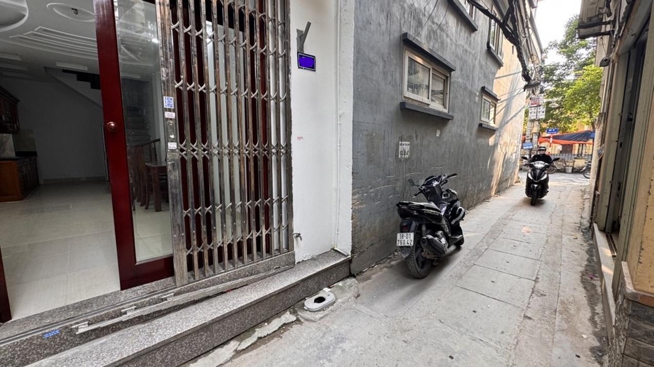 Bán nhà Tân Triều, Thanh Trì, một nhà ra ô tô, 31m2, 7.15 tỷ