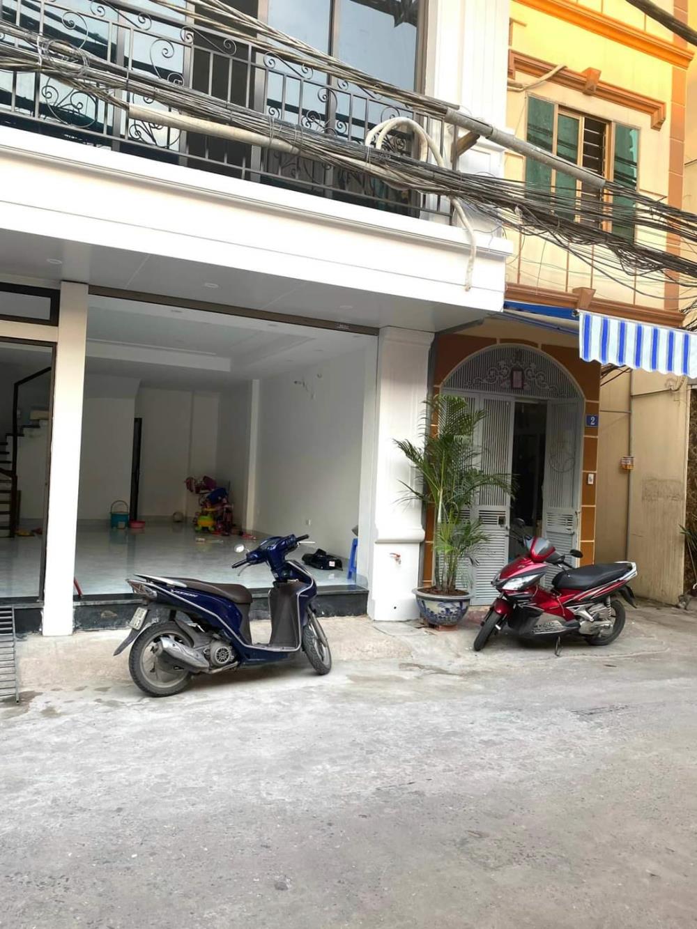 Bán nhà Vạn Phúc đối diện Galaxy, 45m2 5 tầng giá 13 tỷ