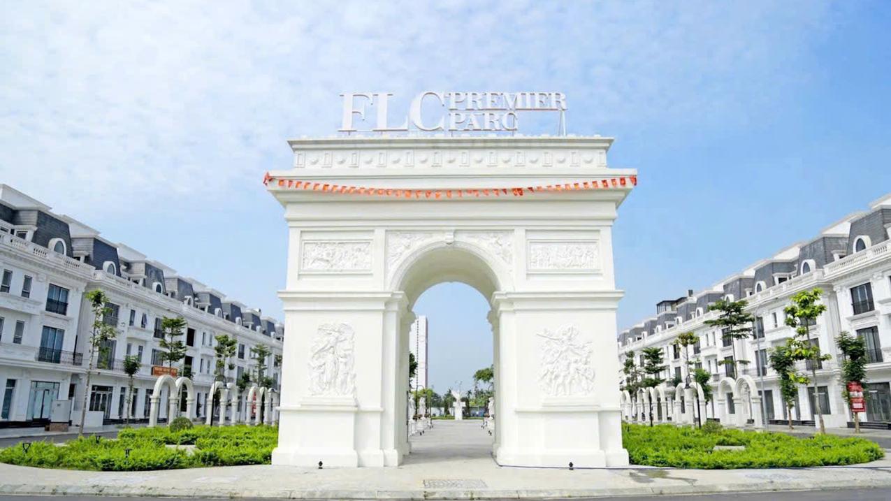 Căn ngoại giao tầng đẹp tại Hausman Premium Residences Đại Mỗ