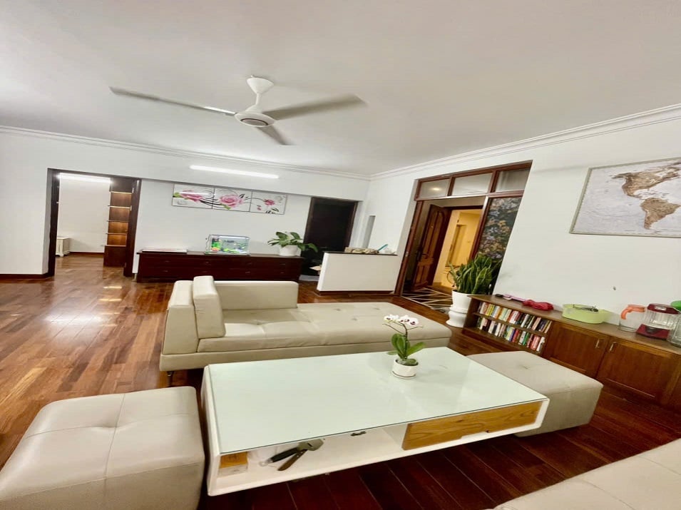 Bán căn hộ tòa 24T2 Hoàng Đạo Thúy, 4PN, 3WC, diện tích 160m², pháp lý chuẩn