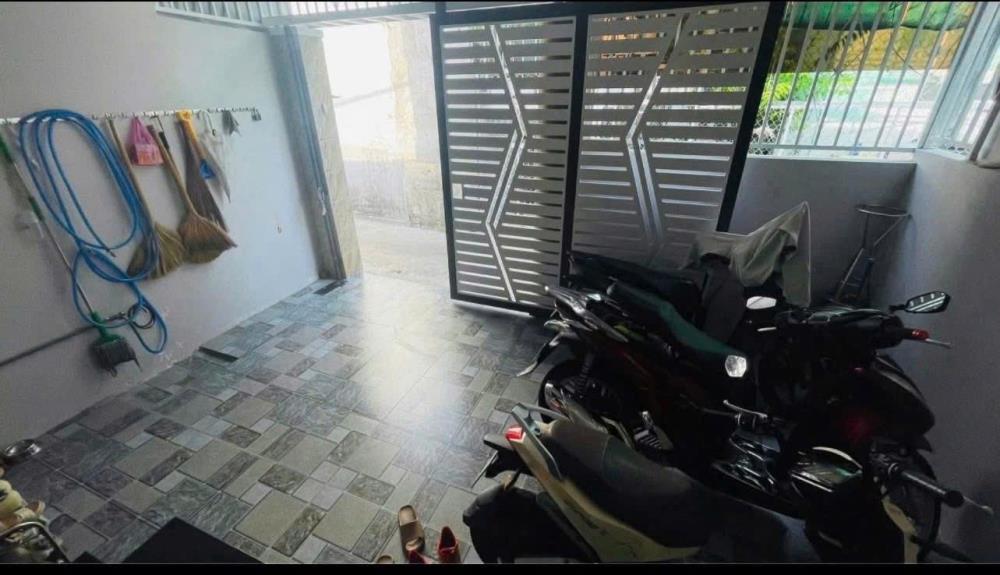 Bán nhà hẻm thông Ngọc Hiệp, Nha Trang, 75m², 2 tầng, sổ hồng hoàn công, giá tốt 3tỷ725