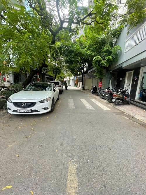Bán nhà mặt phố Thụy Khuê, 41m² 5 tầng, lô góc kinh doanh đỉnh