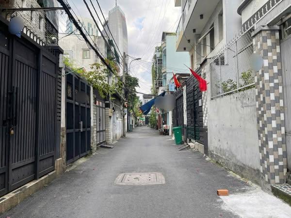 Nhà Phạm Văn Bạch Quận Tân Bình, 112m² 10.8 Tỷ