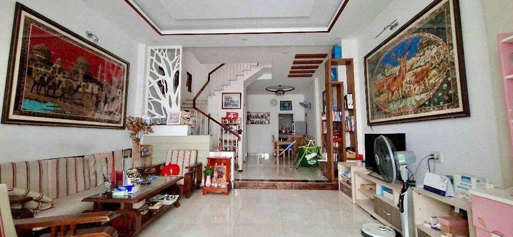 BÁN NHÀ PHƯỚC LONG B, Q9 CHỈ 12 TỶ XE HƠI NGỦ TRONG NHÀ