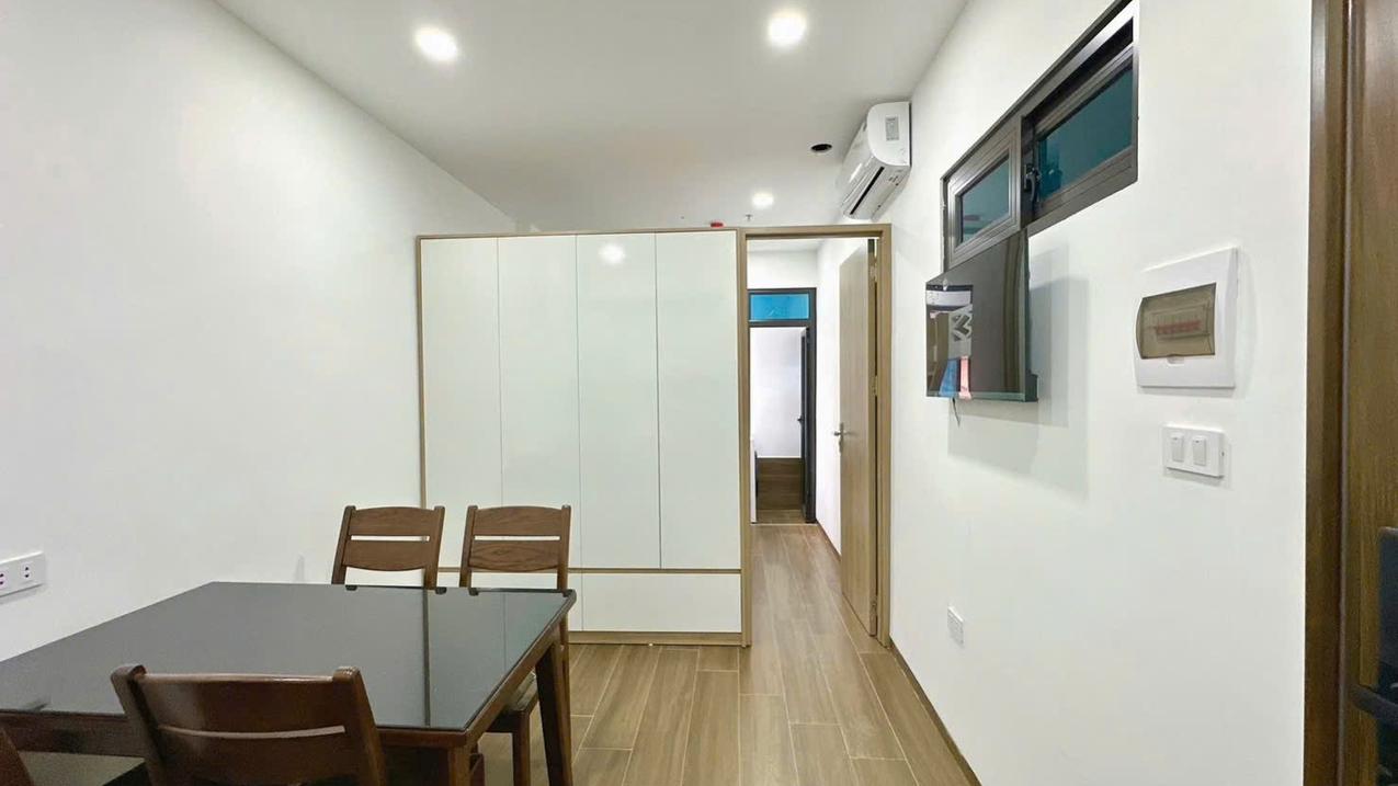 Bán tòa nhà trung tâm quận Cầu Giấy, diện tích 95m² full nội thất, dòng tiền ổn định, giá tốt