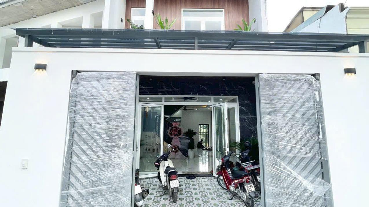 Bán nhà mặt tiền đường Nguyễn Đức Thiệu, kinh doanh đa ngành, chỉ 6,5 tỷ