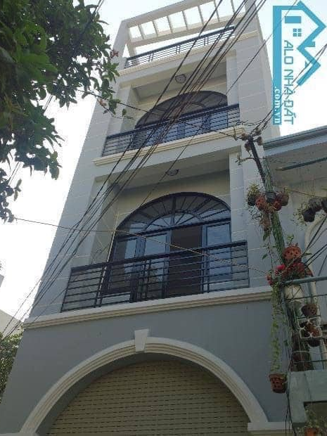 Cho thuê phòng trọ Phan Xích Long, giá 5,7 triệu/tháng