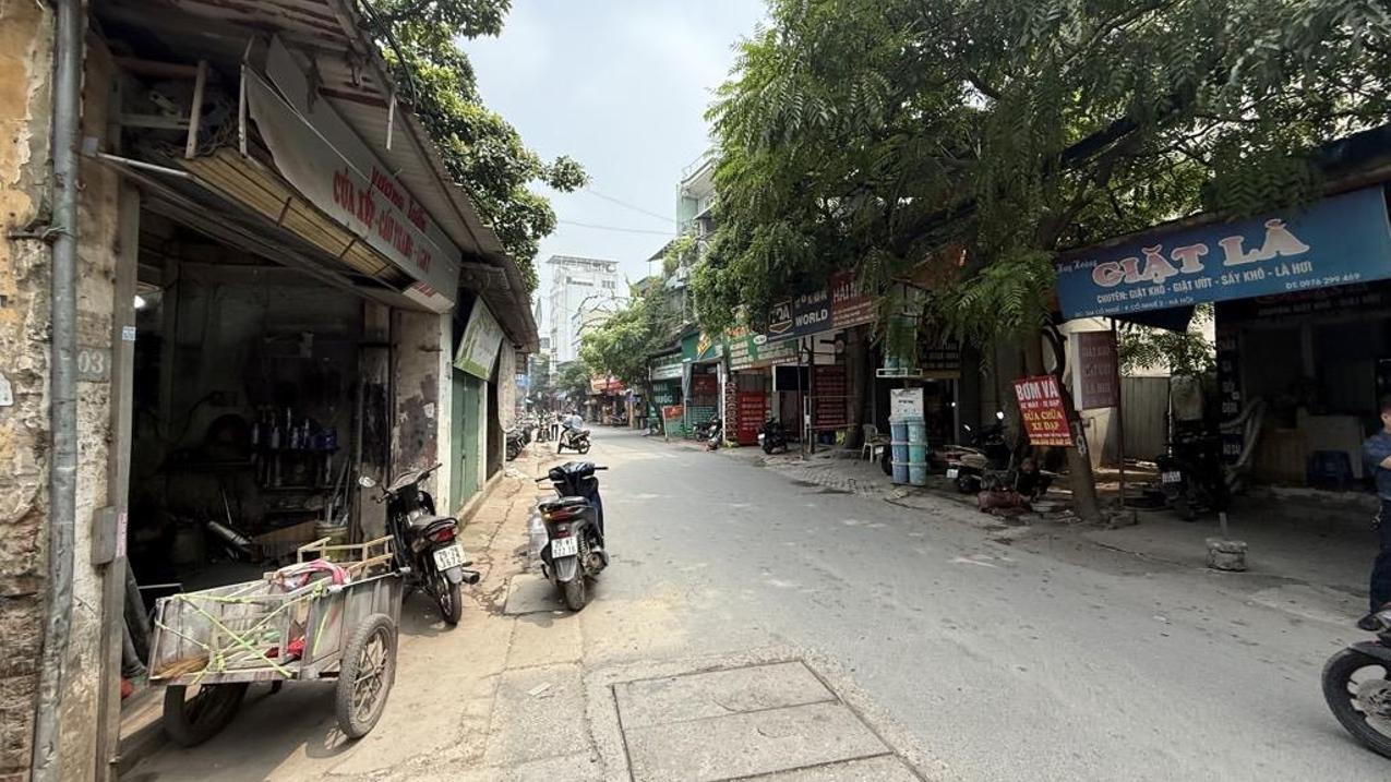 Bán siêu phẩm mặt phố Cổ Nhuế, vỉa hè rộng, thang máy, kinh doanh đỉnh
