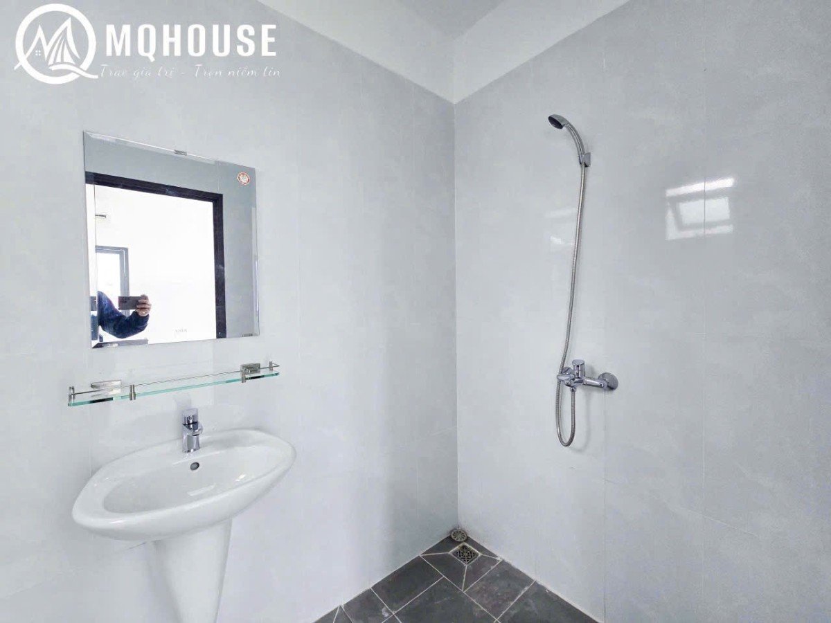 Cho thuê căn hộ Studio full nội thất, gần BigC, cầu Phú Mỹ, rộng 50m2 có ban công