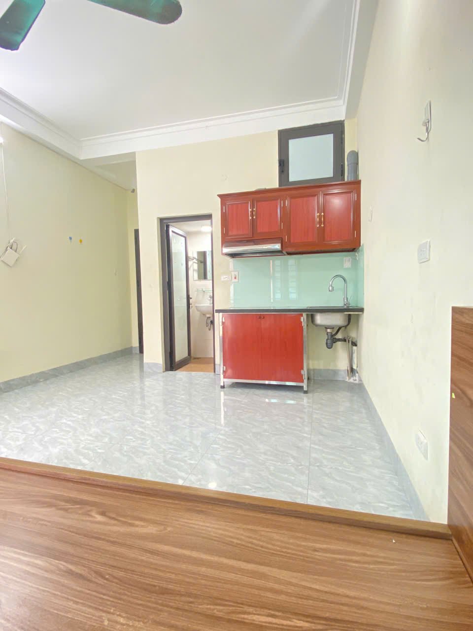 Bán tòa nhà Phú Mỹ, 7 tầng, 80m2, 22 phòng, giá 15 tỷ