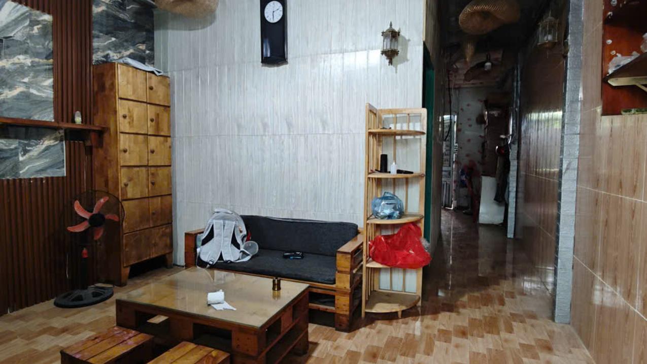 Cho thuê nhà Tầm Vu, Hưng Lợi, 2PN, sân trước thoáng, giá 5 triệu/tháng