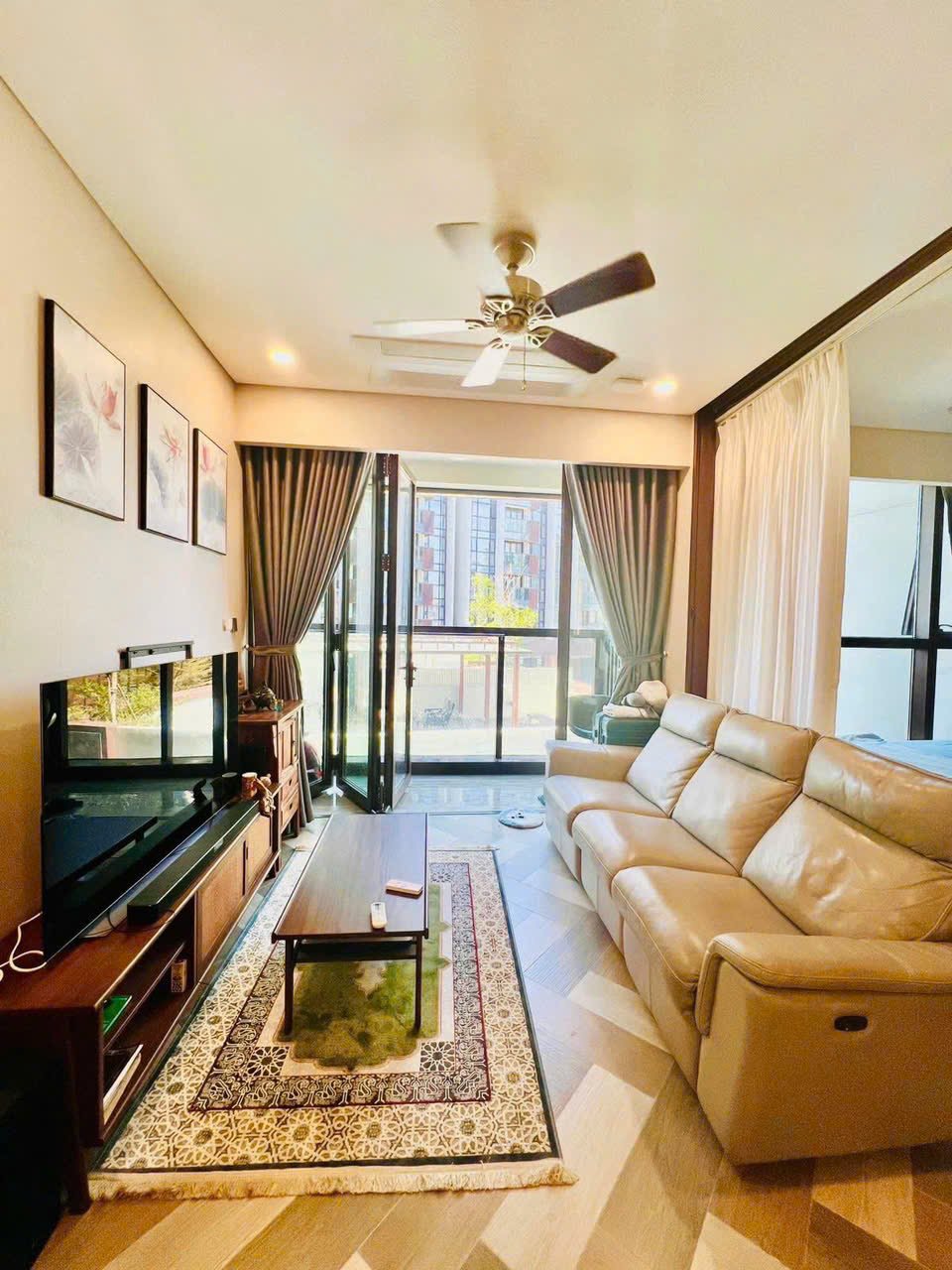 Bán căn hộ 1 PN The Galleria Metropole, giá đầu tư chỉ từ 11,5 đến 12 tỷ, all in