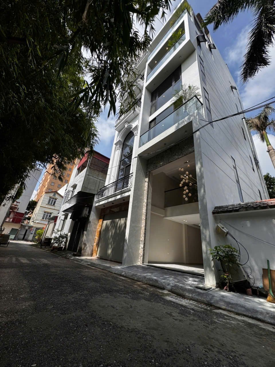 Bán nhà Nguyễn Văn Hưởng, 55m x 7 tầng, ô tô tránh, kinh doanh văn phòng