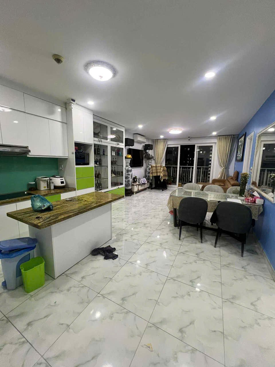 Bán căn hộ Carina, Block C, lầu cao, view thoáng đẹp, giá 3,5 tỷ thương lượng
