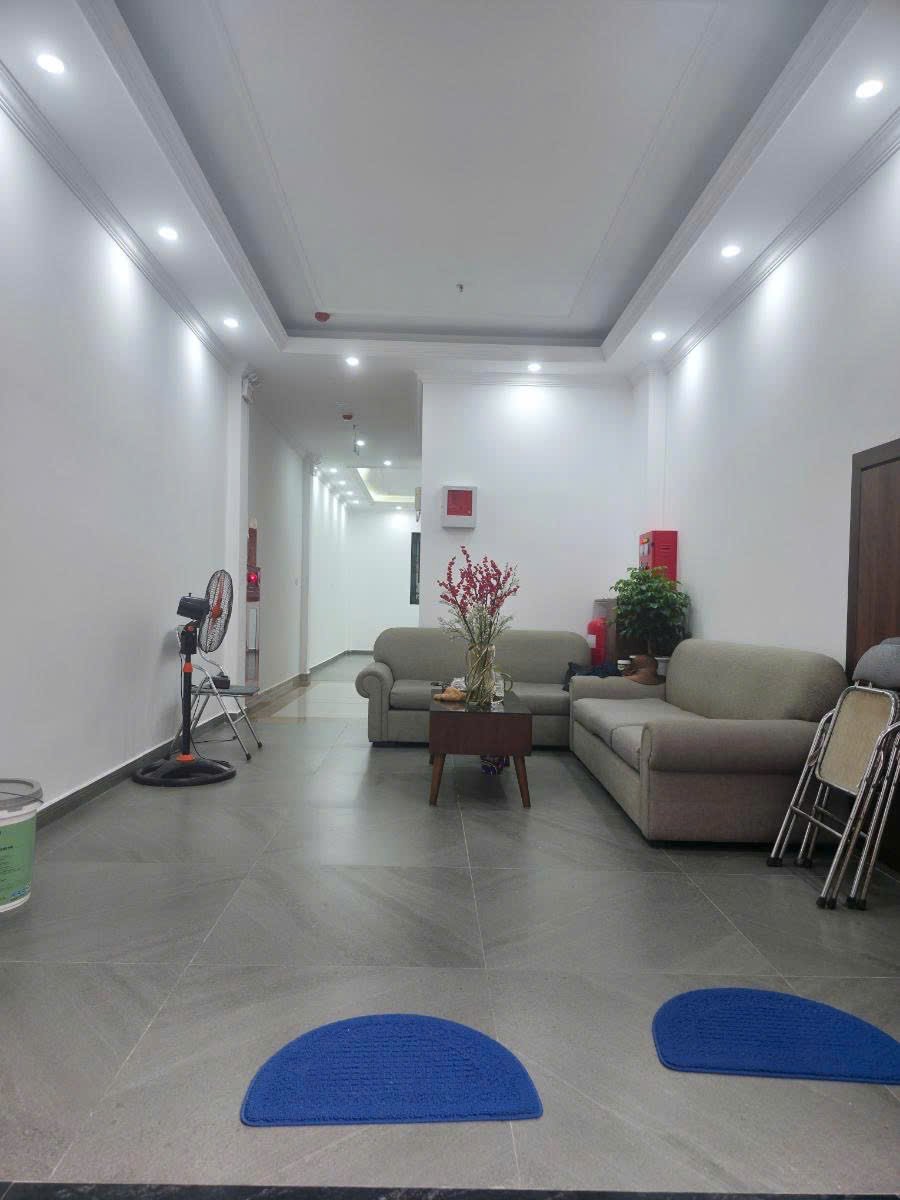 Bán nhà phân lô đường 800A Cầu Giấy, 52m x 7 tầng thang máy, ô tô tránh kinh doanh