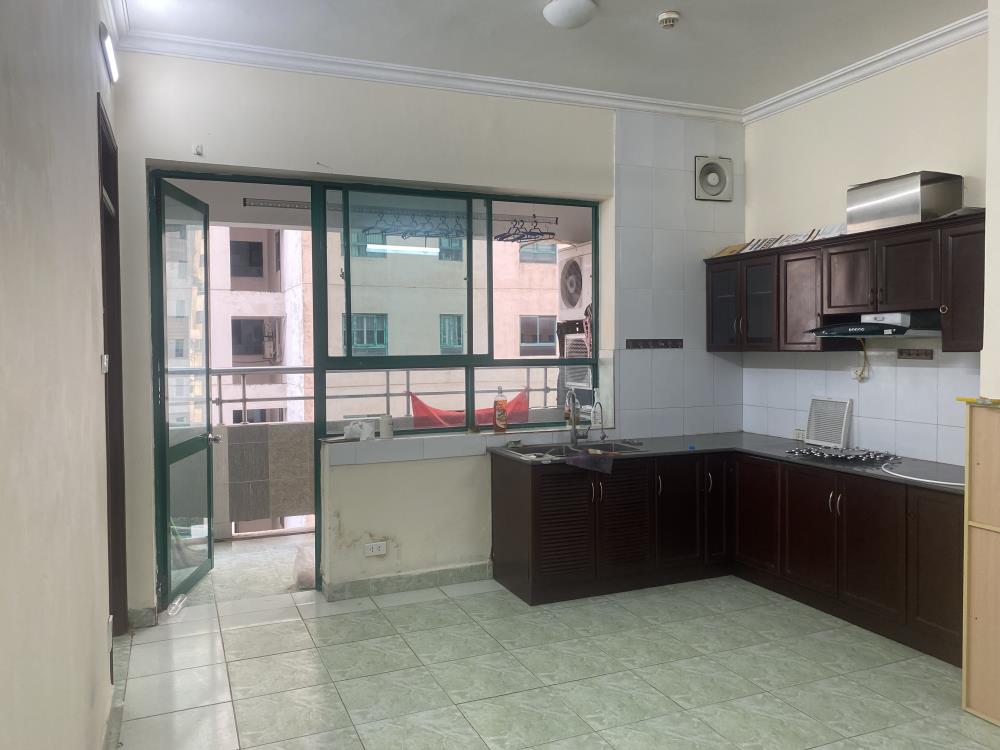 Cho thuê căn hộ 17T9 tại khu Trung Hòa, Nhân Chính, dt 107m2