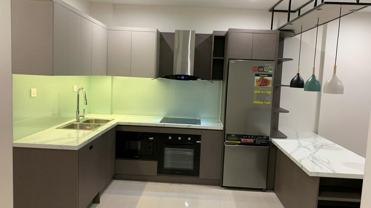 Bán căn 2PN khu Rainbow, Vinhomes Grand Park, 67m2, tặng full nội thất đầy đủ, giá 2tỷ8