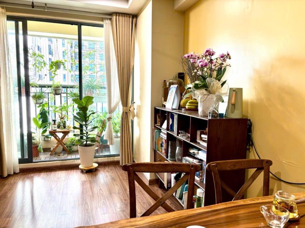 Bán chung cư Nam Trung Yên, Yên Hoà, Trung Hòa, Cầu Giấy, 60m, giá 5.45 tỷ