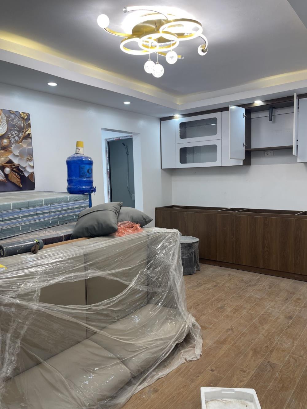 Bán căn hộ Trung Tự, Hà Nội, MT Phạm Ngọc Thạch, full nội thất, nhà thoáng sáng, giá 4,3 tỷ