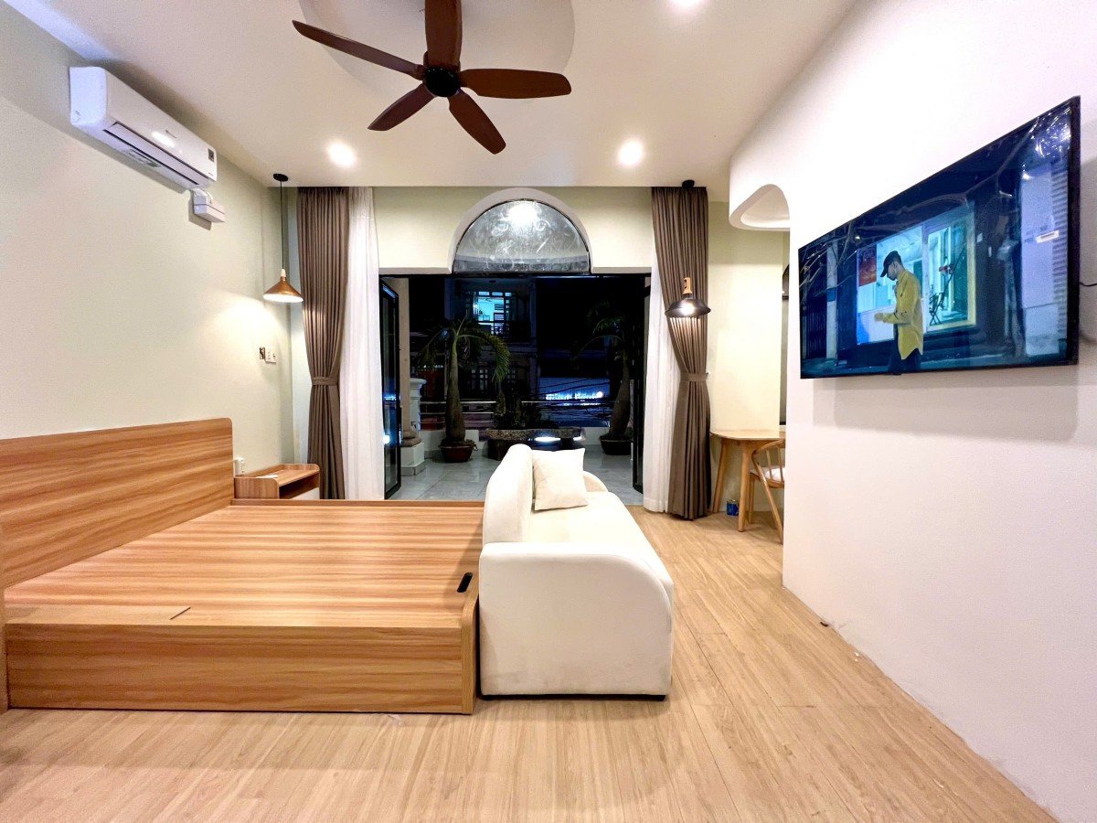 Cho thuê căn hộ 1PN Tân Bình, gần sân bay Tân Sơn Nhất, có ban công, giá 6,5 triệu/tháng