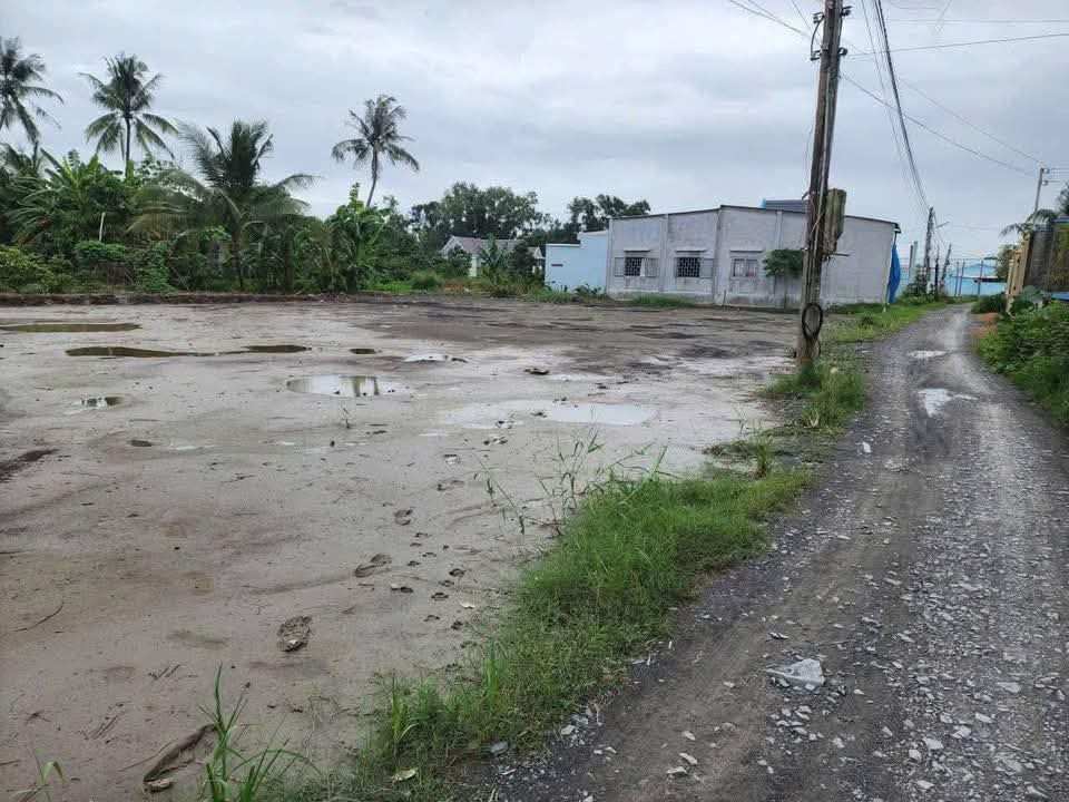 Chính chủ bán đất thổ cư đường Cầu Nhỏ Mỹ Lệ, Cần Đước, Long An, dt 193m2