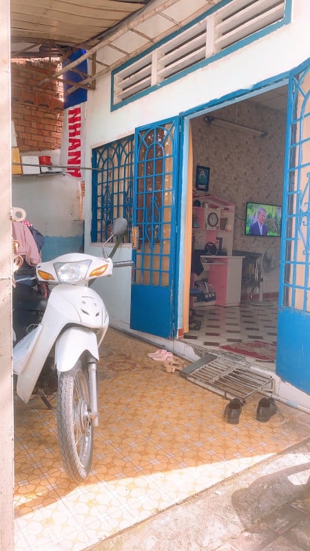 Bán nhà gần mặt tiền Kha Vạn Cân, trung tâm Linh Chiểu, Thủ Đức, giá chỉ 4,5 tỷ