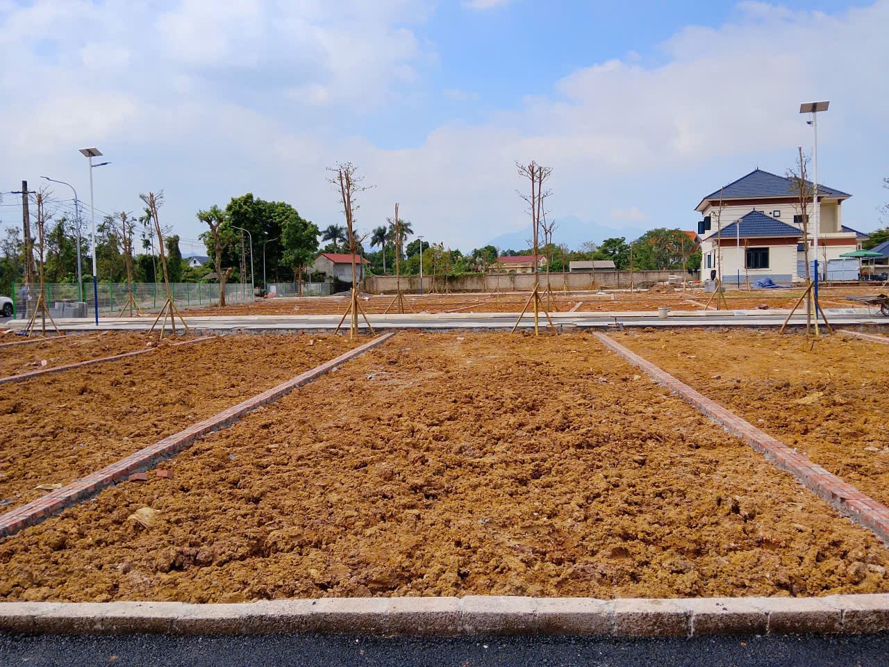 Bán mảnh đất QL21, Cổ Đông, 120m2 thổ cư, mặt tiền 6,2m, bên cạnh Đại Học Quốc Gia Hà Nội