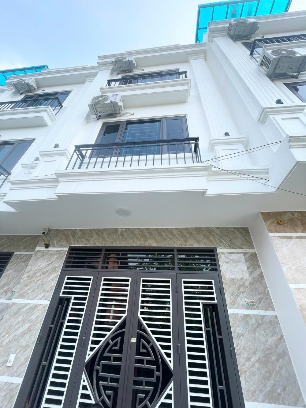 Bán nhà Vân Canh, Hoài Đức, 35m2 4 tầng, với mức giá rẻ như cho