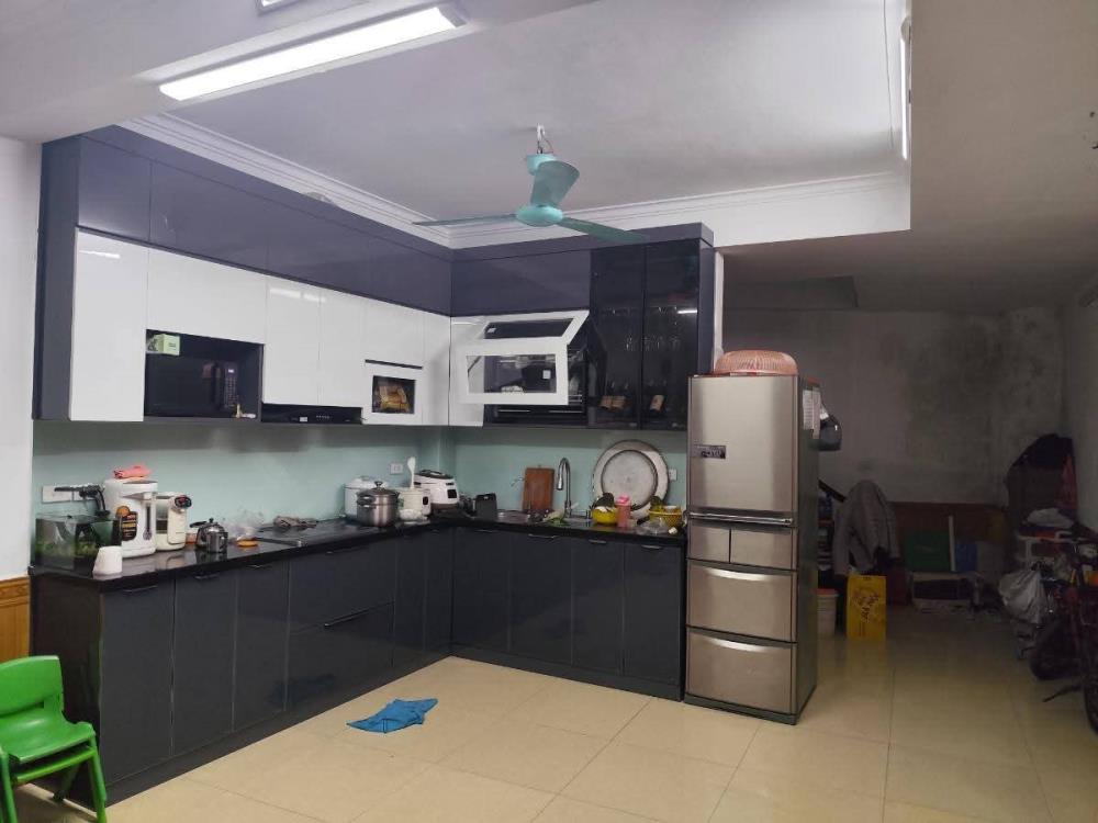Bán đất Khương Đình, có sẵn 2 nhà 4 tầng, 120m2, ngõ kinh doanh đỉnh, giá chỉ 24 tỷ