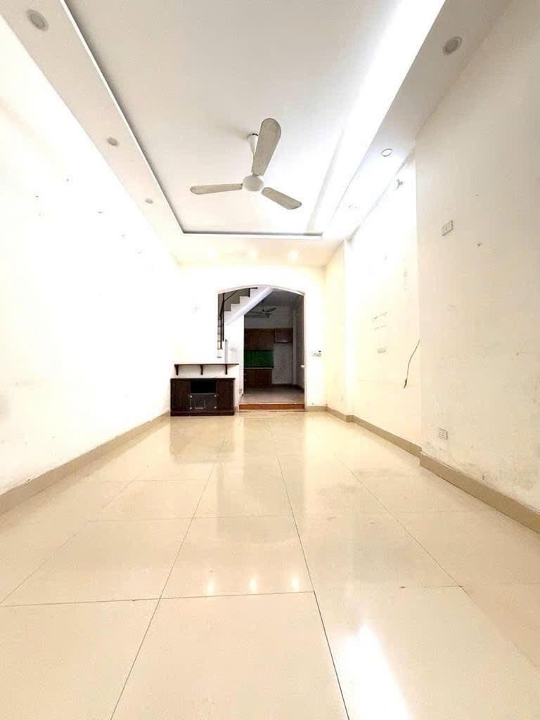 Bán nhà phân lô Tôn Đức Thắng, Đống Đa, ô tô vào nhà, 43,6m2 4 tầng, chỉ 16,2 tỷ