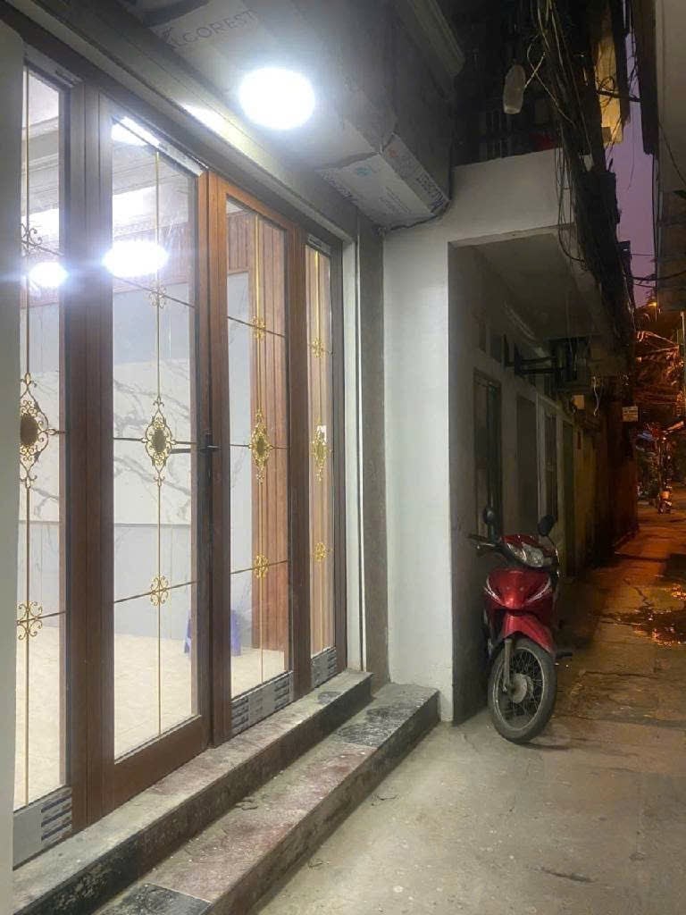 Bán nhà Phúc Xá, Ba Đình, 5 tầng 26,9m, ngõ vào 2m, giá tốt chỉ 6,5 tỷ