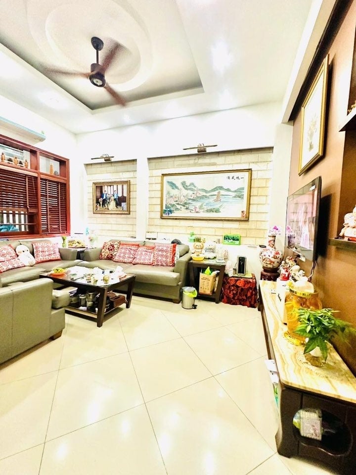 Bán nhà phố Lương Khánh Thiện, Hoàng Mai, 40m 4 tầng, giá nhỉnh 13 tỷ