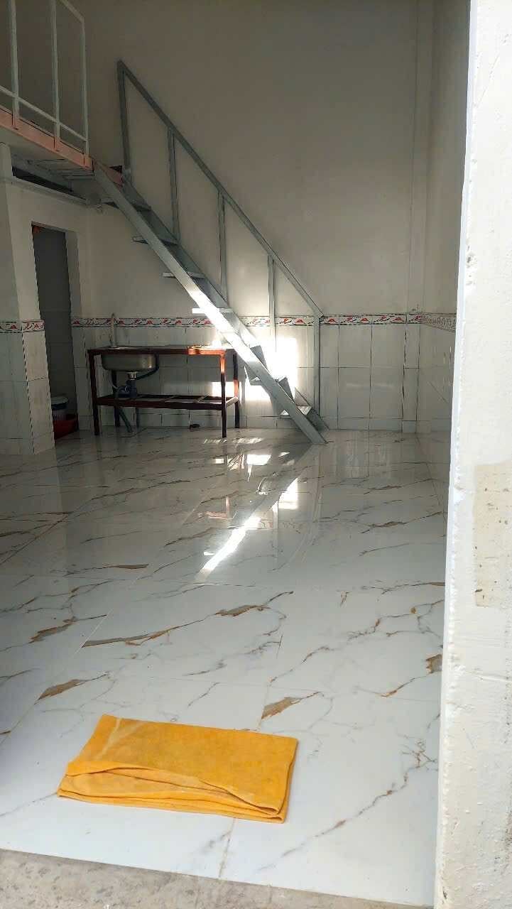 Cho thuê phòng trọ KDC Hàng Bàng, trệt gác, an ninh, giá chỉ 1,5 triệu