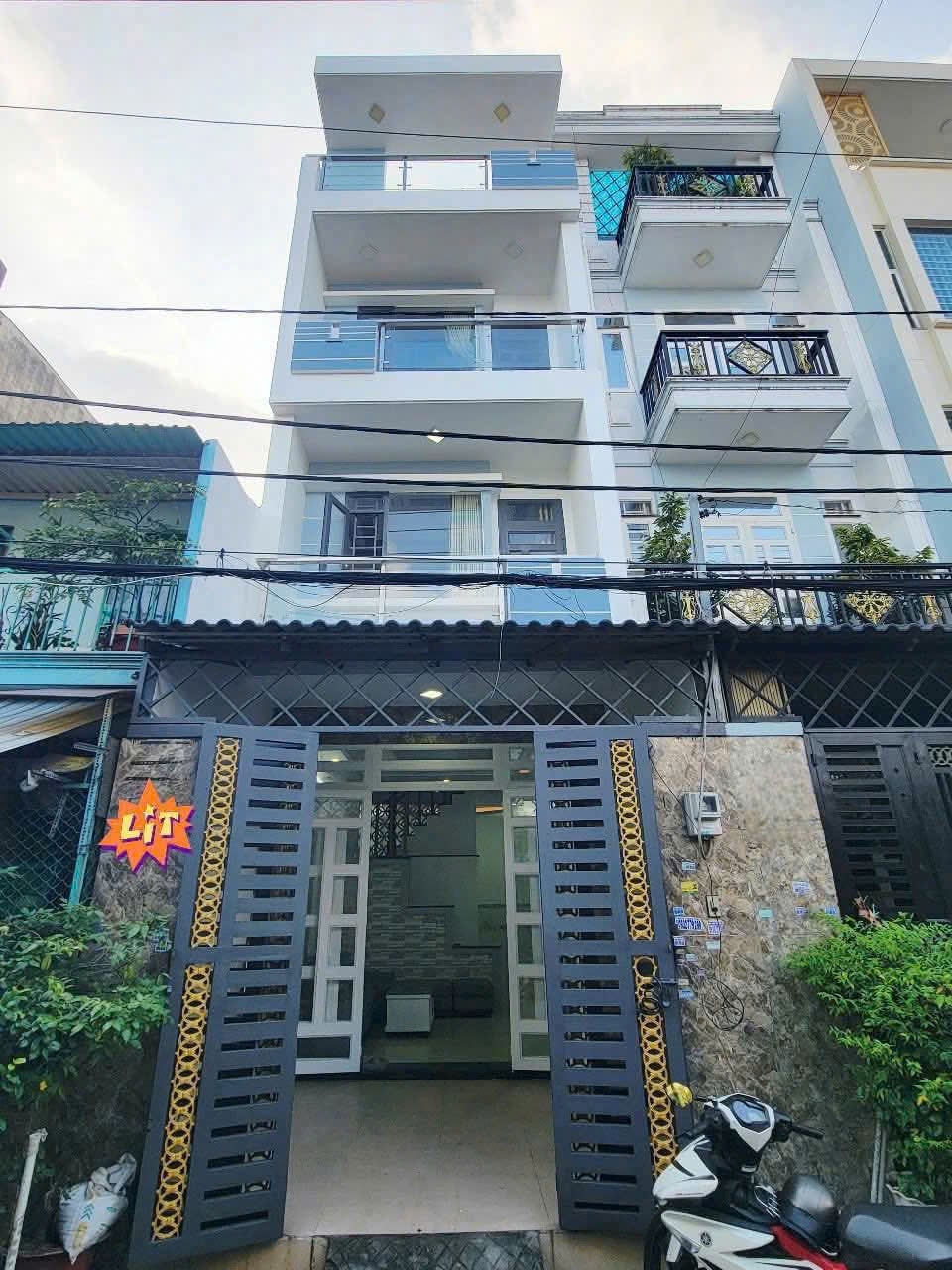 Bán gấp nhà đẹp Lâm Văn Bền, Quận 7, mới hẻm thông, 66m2, shr giá 3 tỷ 250 tl