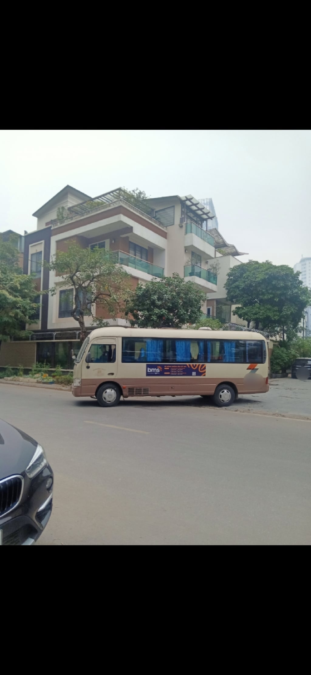 Bán biệt thự Phú La, Hà Đông, lô góc, 4 mặt thoáng, thang máy, full nội thất cao cấp