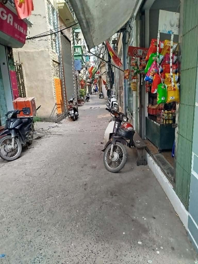 Bán nhà phố Vĩnh Hưng, Hoàng Mai, dt 30m2, lô góc, mặt ngõ kinh doanh, 4 tầng, giá 6,1 tỷ