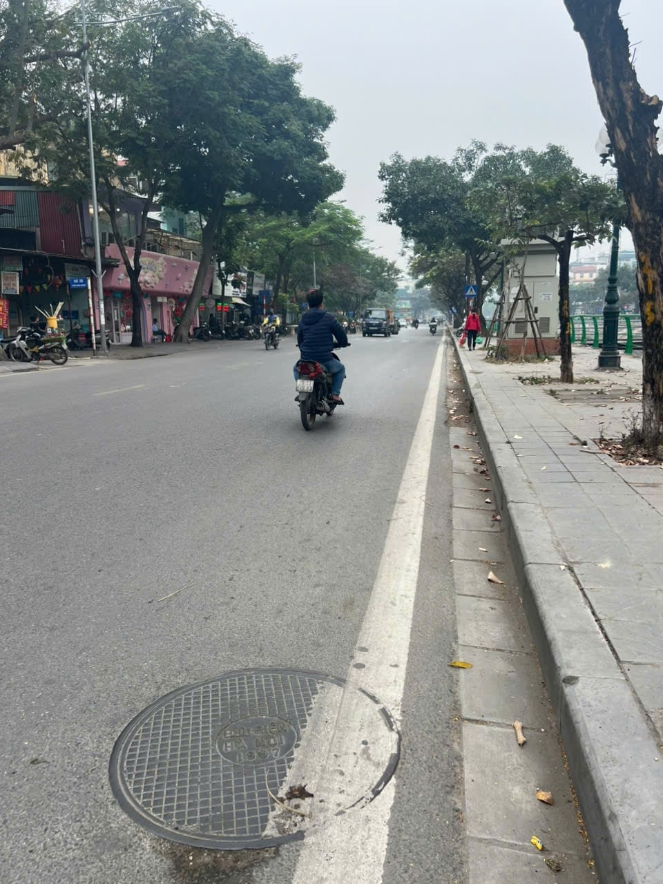 BÁN NHÀ KIM NGƯU, HAI BÀ TRƯNG, LÔ GÓC GẦN PHỐ, FULL NỘI THẤT, 36M 5 TẦNG