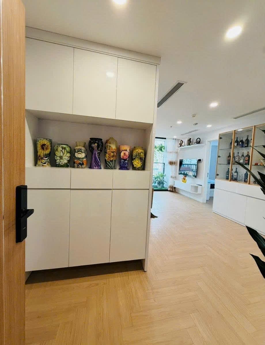 Bán căn hộ Láng Thượng, Đống Đa, lô góc, full nội thất cao cấp, vị trí trung tâm